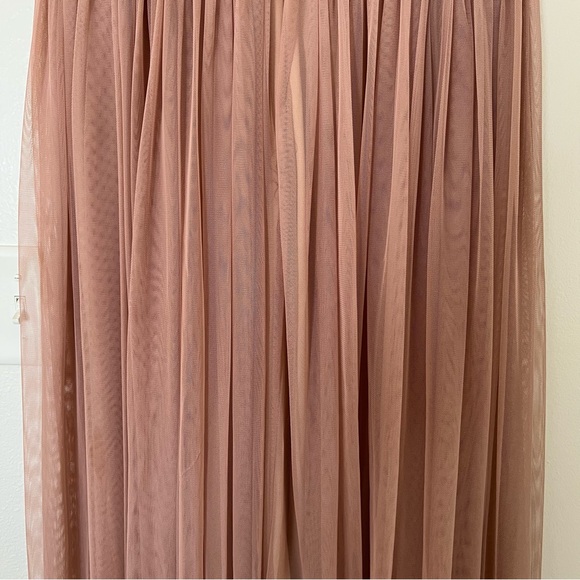 Adrianna Papell Gown - Picture 6 of 12